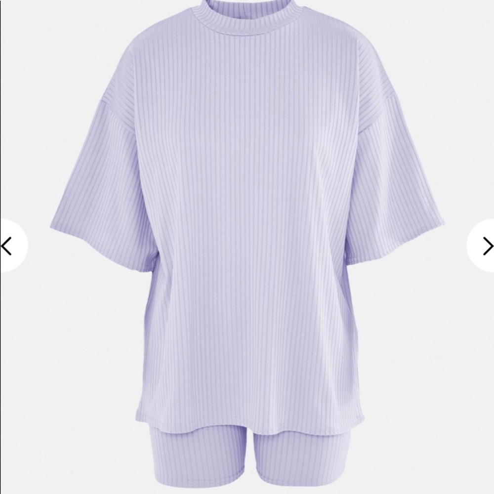 Matching lilac set, ribbed, biker shorts